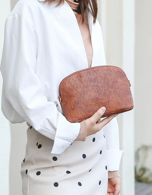 Load image into Gallery viewer, Bolso Tote Para Mujer by Mia K. Marimar Con Bolsa Y Muñequera, Conjunto De 4 Piezas - Marrón Chocolate
