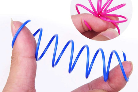 40 Pack Cat Spiral Spring, Cat Toys Spring for Indoor Cats, Durable Plastic Coils Colorful Cat Kitten Spring Toy Creative Toy for Swatting, Biting, Hunting